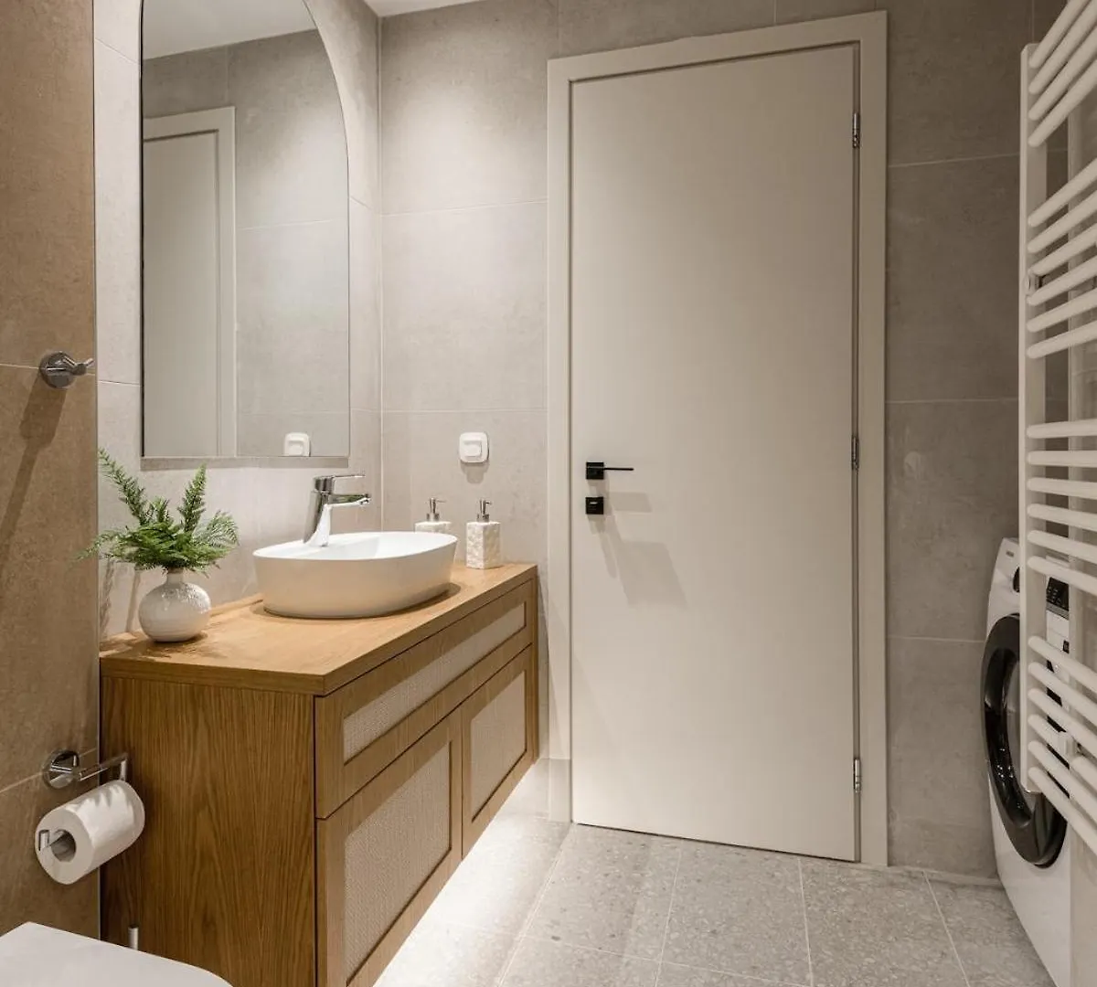 Serene City-Center Penthouse In Prominent Location Thessaloniki Apartment